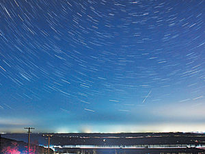 坐井会会长傅伟豪说,象限仪座流星雨在本港主要观星地点都可观赏,包括