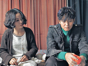 不少电影系学生都看过李廷镇於2012年主演的《圣殇》.