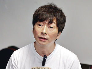 刘志远指志强比起其他年轻人更有斗心,因他在拳馆表现佳,获教练推荐