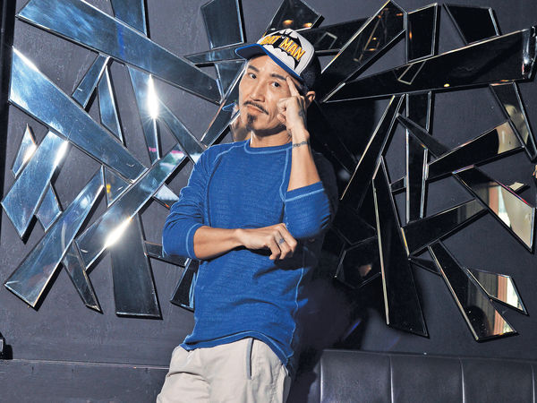 电子音乐狂迷 周启生